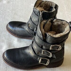 Frye Black Leather 3 Buckle Ankle Boots with Fur Lining